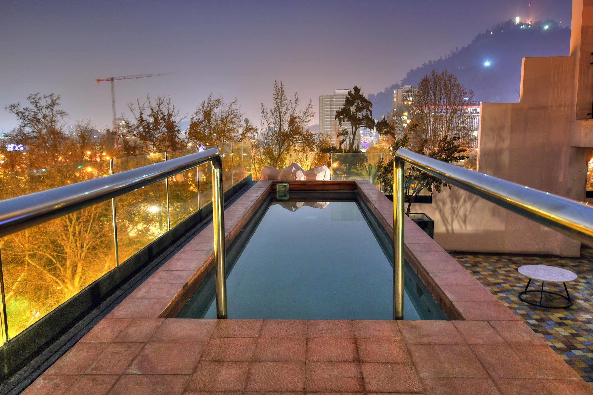 Hotel Luciano K Santiago Exterior foto